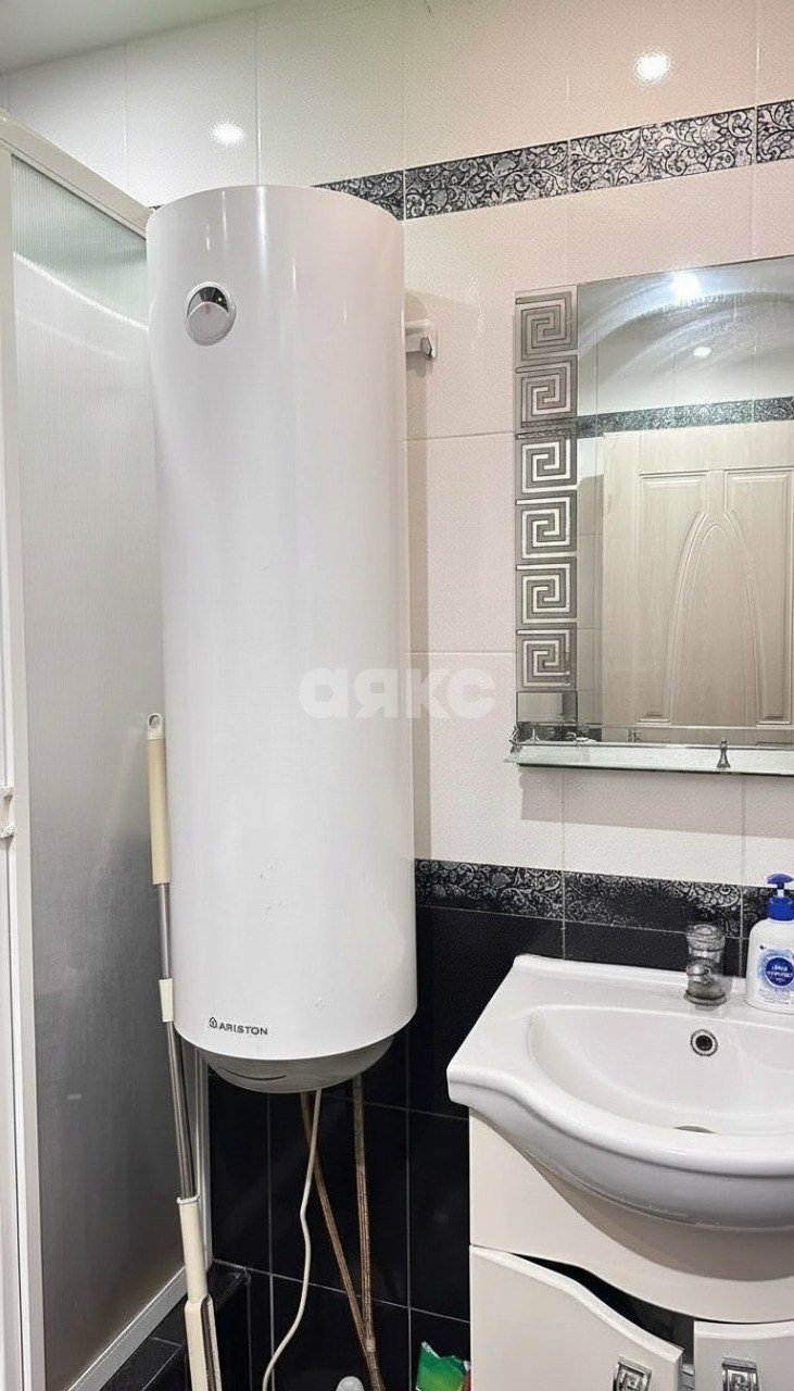 Фото №7: 1-комнатная квартира 40 м² - Сочи, Центральный, мкр. Заречный, ул. Макаренко, 8Б/11