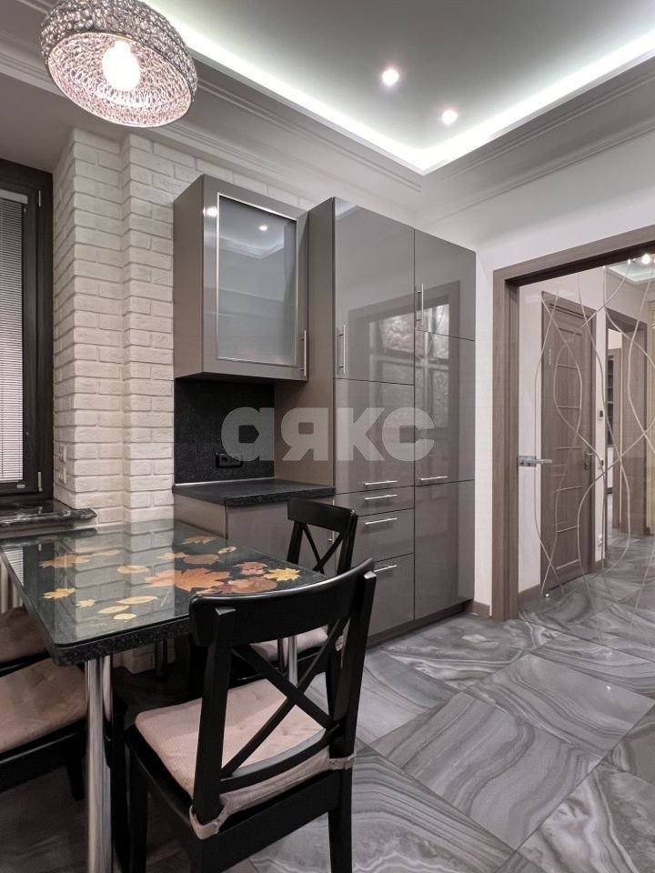 Фото №4: Коммерция 107 м² - Москва, ул. Тверская, 6с3