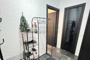 Фото №2: 2-комнатная квартира 50 м² - Краснодар, мкр. жилой комплекс Дыхание, ул. Лётчика Позднякова, 2