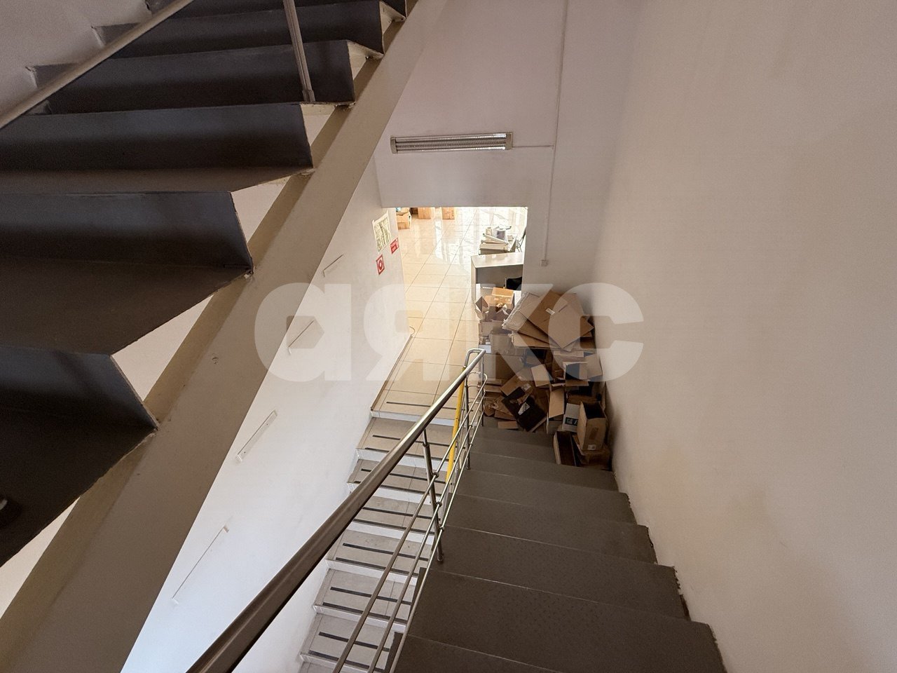 Фото №19: Коммерция 714 м² - Кореновск, мкр. 2-й квартал, ул. Красная, 57