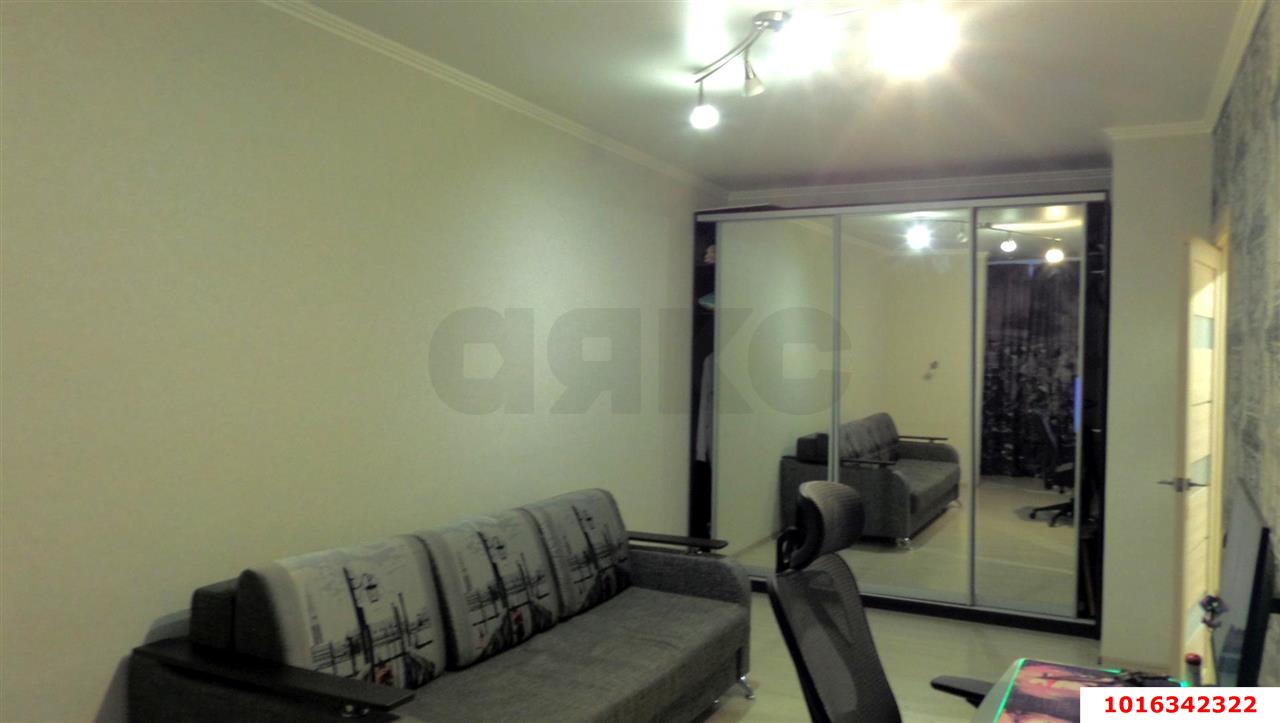 Фото №4: 1-комнатная квартира 37 м² - Краснодар, Карасунский внутригородской округ, мкр. Черёмушки, ул. Селезнёва, 4/5