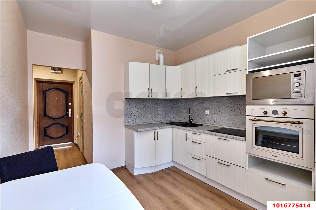 Фото №3: 1-комнатная квартира 41 м² - Краснодар, ЖК Керченский, Прикубанский внутригородской округ, Панорама, мкр. жилой комплекс Керченский, ул. им. Героя Сарабеева В.И., 5/4