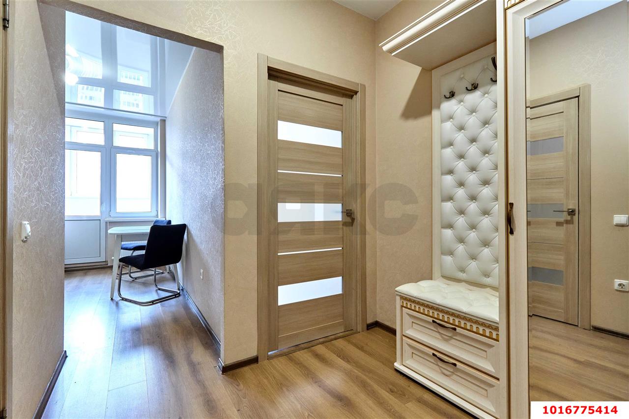 Фото №10: 1-комнатная квартира 41 м² - Краснодар, ЖК Керченский, Прикубанский внутригородской округ, Панорама, мкр. жилой комплекс Керченский, ул. им. Героя Сарабеева В.И., 5/4