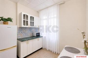 Фото №1: 1-комнатная квартира <span class="whitespace-nowrap">32 м²</span>, <span class="whitespace-nowrap">4/22 эт.</span> - Краснодар, мкр. ЖК Губернский, ул. им. Героя Яцкова И.В., 19к3
