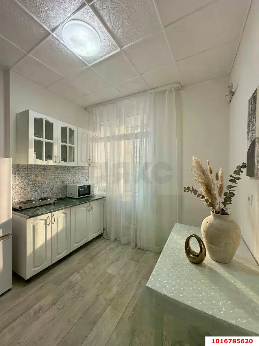 Фото №2: 1-комнатная квартира 35 м² - Краснодар, Прикубанский внутригородской округ, мкр. Губернский, ул. им. Героя Яцкова И.В., 19к3