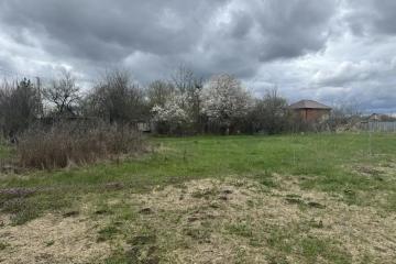 Фото №1: Земельный участок под ИЖС - Октябрьский, ст Луч, ул. Полевая