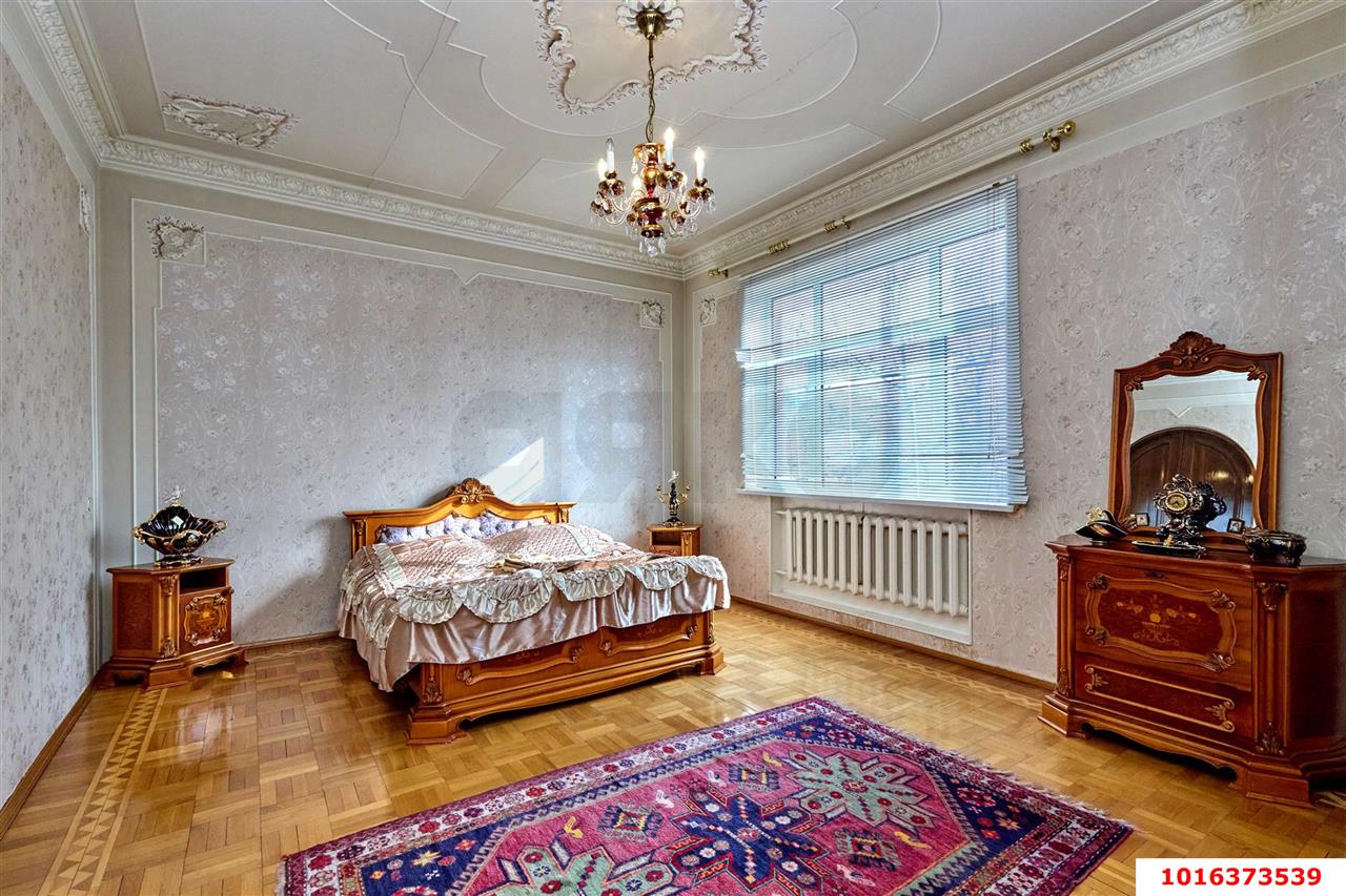 Фото №3: Дом 592 м² + 8.66 сот. - Краснодар, Центральный внутригородской округ, мкр. Табачная Фабрика, ул. Серова, 55