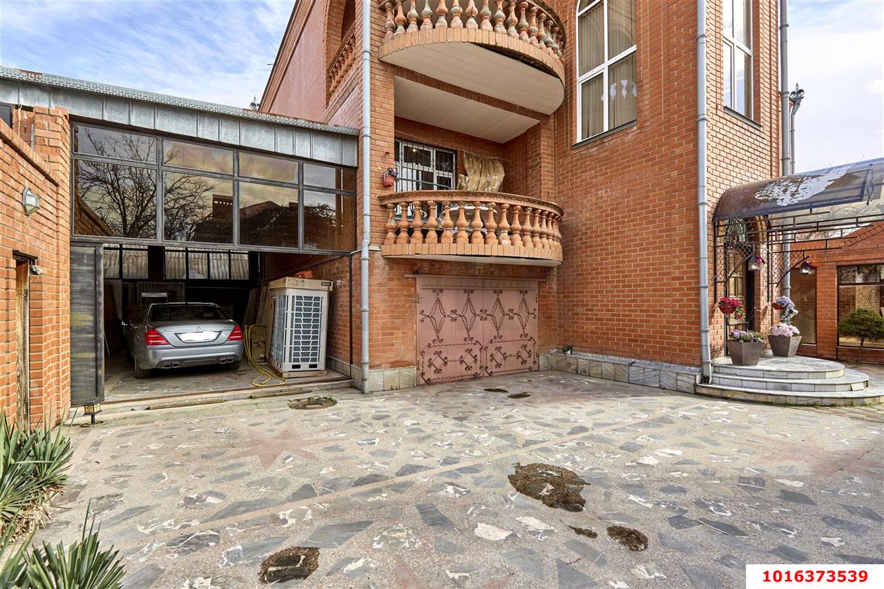 Фото №15: Дом 592 м² + 8.66 сот. - Краснодар, Центральный внутригородской округ, мкр. Табачная Фабрика, ул. Серова, 55