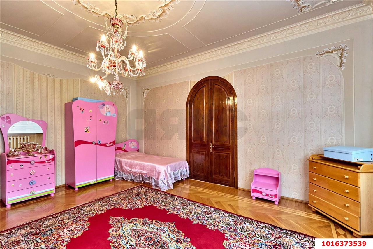 Фото №7: Дом 592 м² + 8.66 сот. - Краснодар, Центральный внутригородской округ, мкр. Табачная Фабрика, ул. Серова, 55