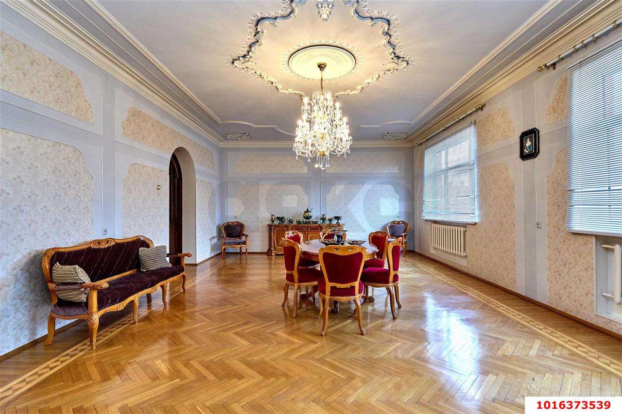 Фото №8: Дом 592 м² + 8.66 сот. - Краснодар, Центральный внутригородской округ, мкр. Табачная Фабрика, ул. Серова, 55