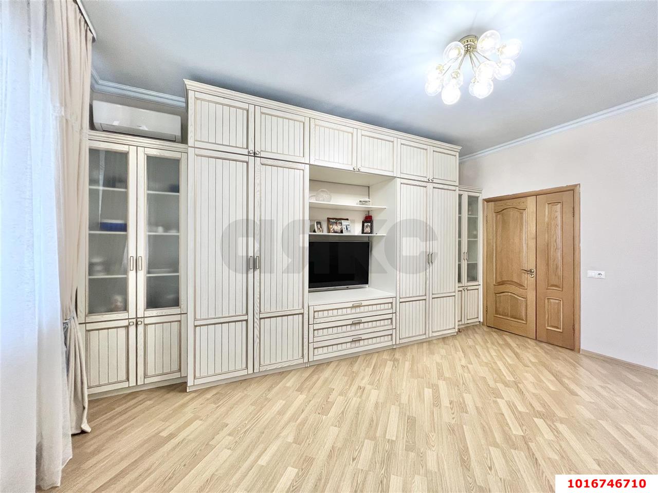 Фото №6: 2-комнатная квартира 82 м² - Краснодар, Центральный внутригородской округ, Черёмушки, мкр. жилой комплекс Черёмушки, ул. Кубанская, 45к3