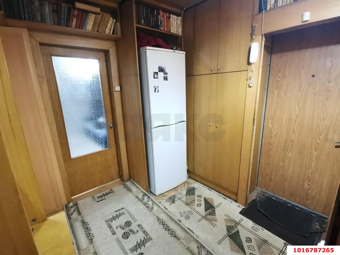 Фото №16: 3-комнатная квартира 60 м² - Краснодар, Центральный внутригородской округ, Западный внутригородской округ, Горгаз, мкр. Центральный, ул. Заводская, 7/2