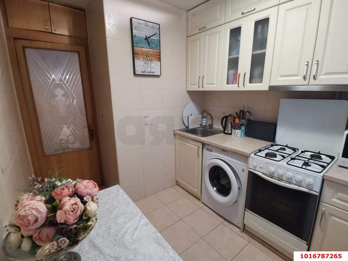 Фото №13: 3-комнатная квартира 60 м² - Краснодар, Центральный внутригородской округ, Западный внутригородской округ, Горгаз, мкр. Центральный, ул. Заводская, 7/2