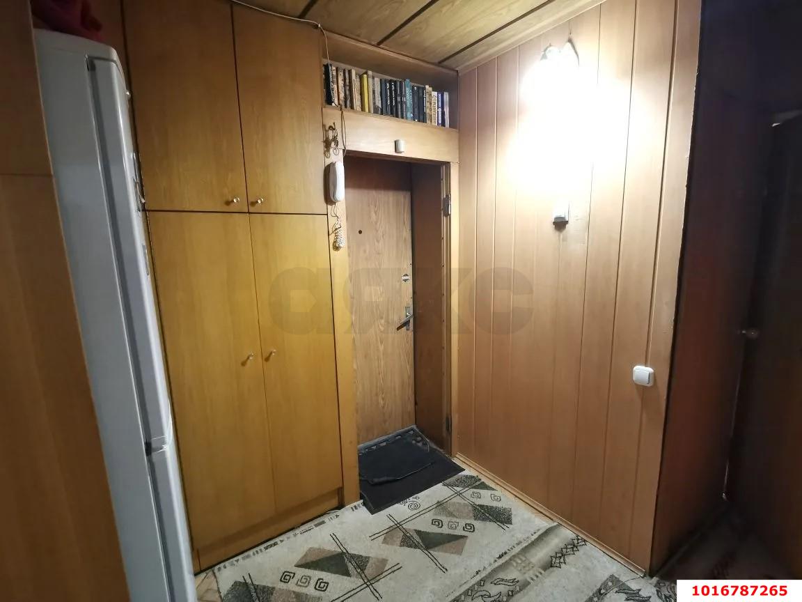 Фото №15: 3-комнатная квартира 60 м² - Краснодар, Центральный внутригородской округ, Западный внутригородской округ, Горгаз, мкр. Центральный, ул. Заводская, 7/2