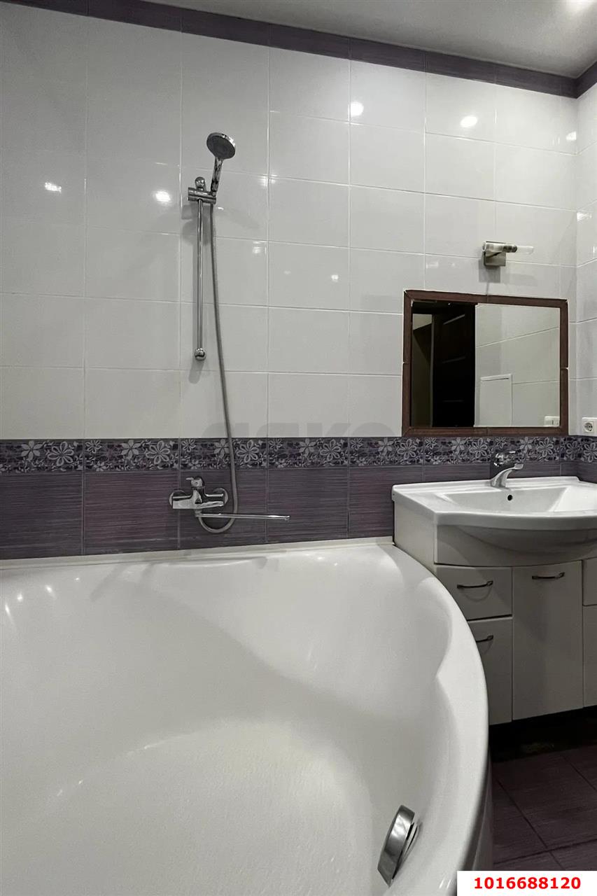 Фото №7: 1-комнатная квартира 40 м² - Краснодар, Юбилейный, мкр. Западный внутригородской округ, пр-кт Чекистов, 42