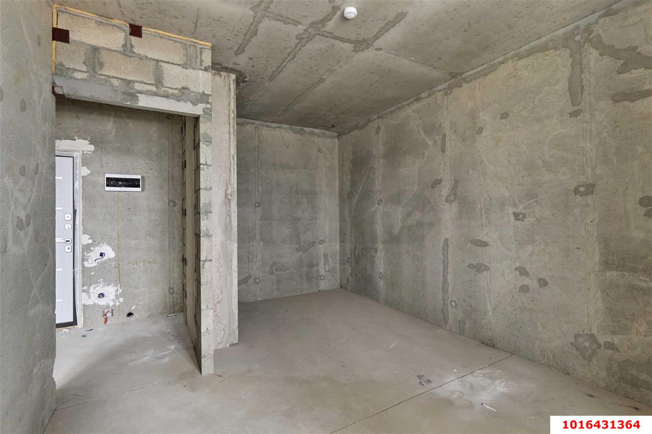 Фото №8: 1-комнатная квартира 35 м² - Краснодар, Карасунский внутригородской округ, Камвольно-суконный Комбинат, мкр. ЖК Урал, ул. Уральская, 87/7