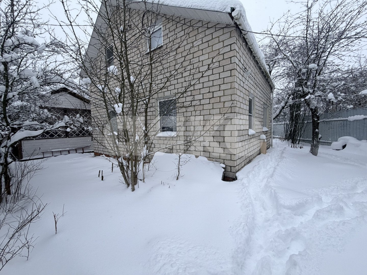 Фото №1: Дача 57 м² + 6 сот. - СНТСН Химик-3, ул. Радоновая, 209