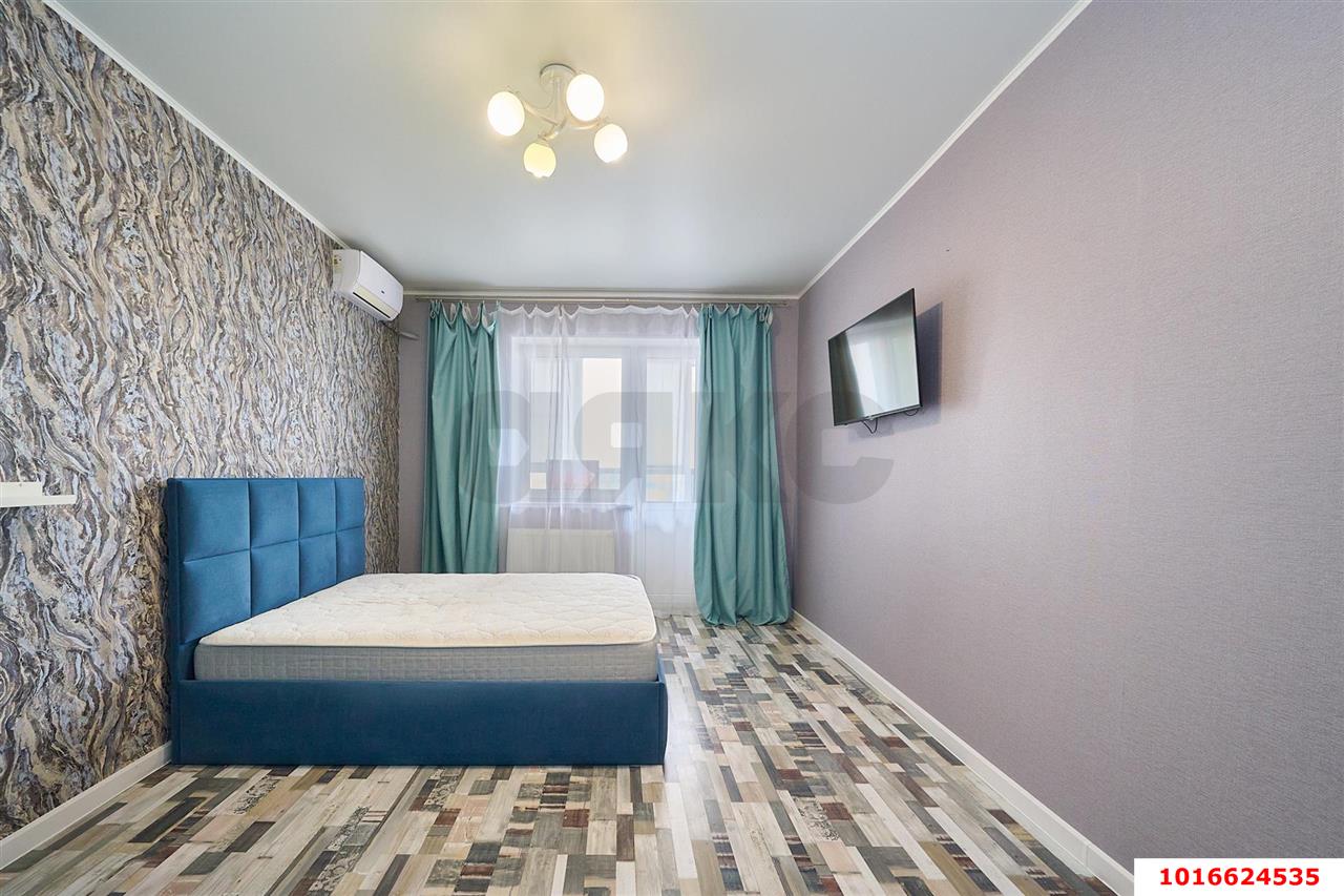 Фото №9: 1-комнатная квартира 56 м² - Краснодар, Центральный внутригородской округ, мкр. Дубинка, ул. Ставропольская, 18