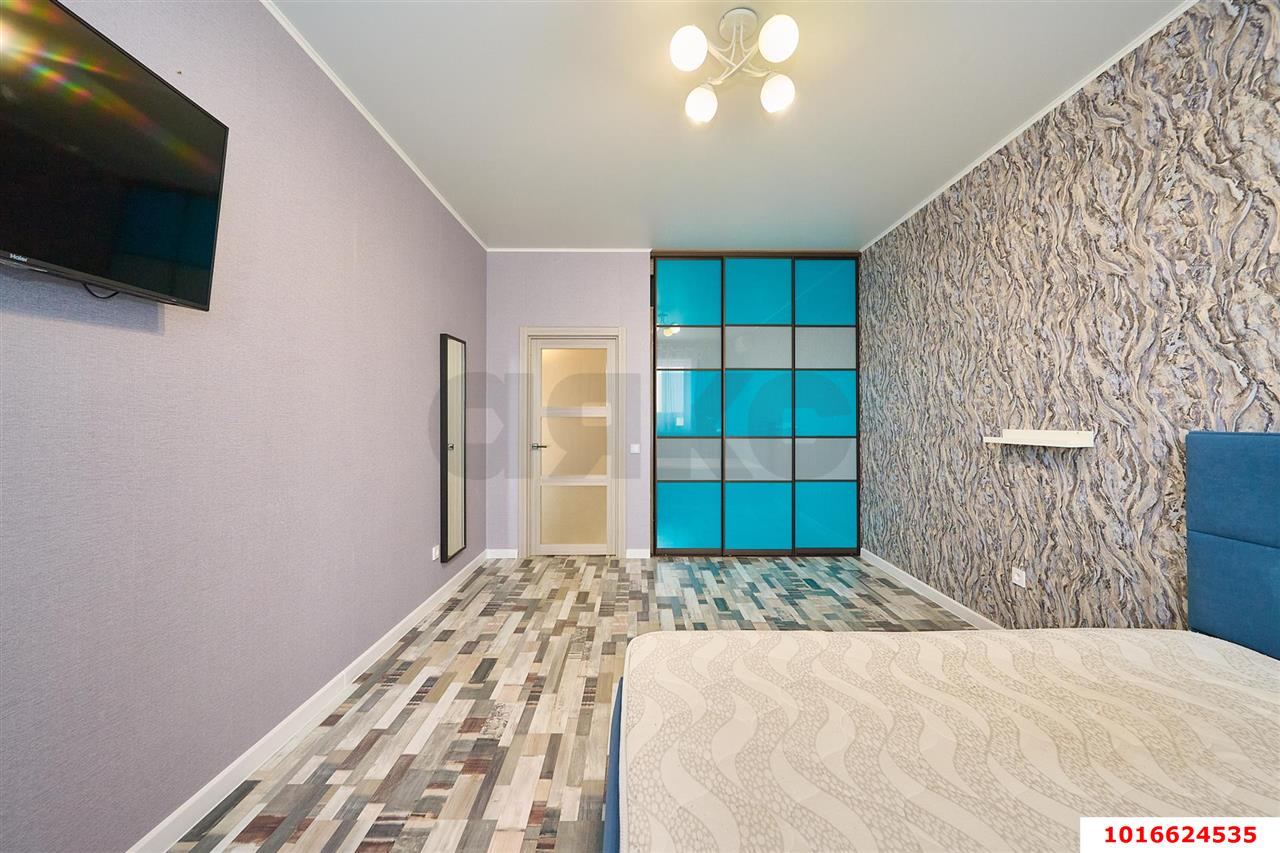 Фото №10: 1-комнатная квартира 56 м² - Краснодар, Центральный внутригородской округ, мкр. Дубинка, ул. Ставропольская, 18