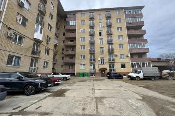 Фото №1: Офисное помещение 71 м² - Российский, мкр. жилой комплекс Лучистый, ул. Шевкунова, 5