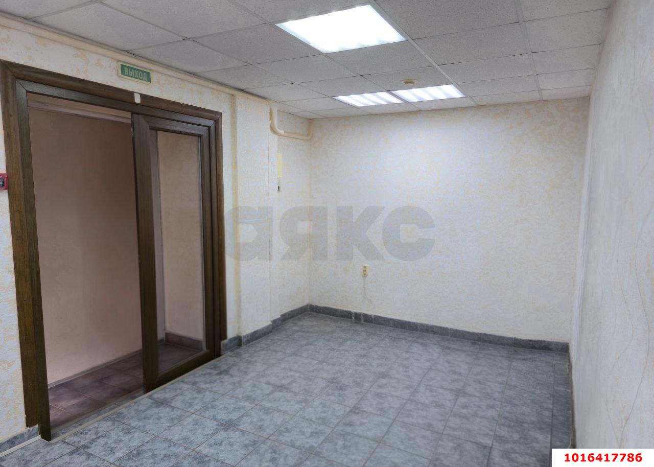 Фото №8: Коммерция 45 м² - Краснодар, мкр. Западный внутригородской округ, ул. Офицерская, 45