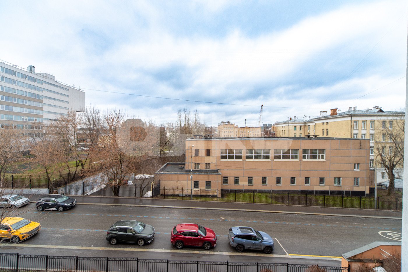 Фото №28: 4-комнатная квартира <span class="whitespace-nowrap">142 м²</span>, <span class="whitespace-nowrap">3/4 эт.</span> - Москва, Центральный административный округ, р. Таганский, пер. 2-й Сыромятнический, 10