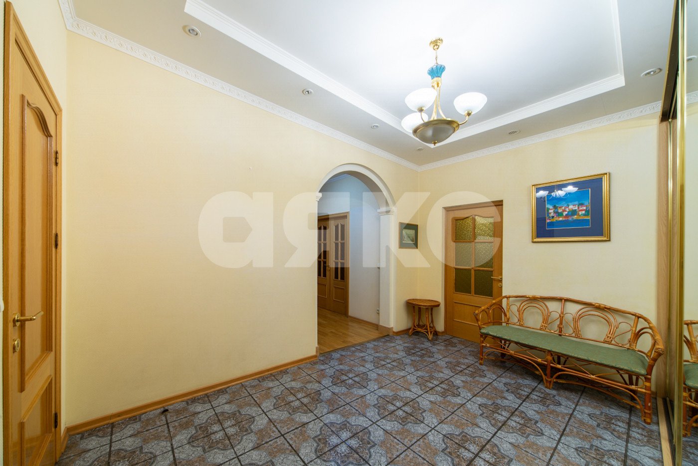 Фото №38: 4-комнатная квартира <span class="whitespace-nowrap">142 м²</span>, <span class="whitespace-nowrap">3/4 эт.</span> - Москва, Центральный административный округ, р. Таганский, пер. 2-й Сыромятнический, 10