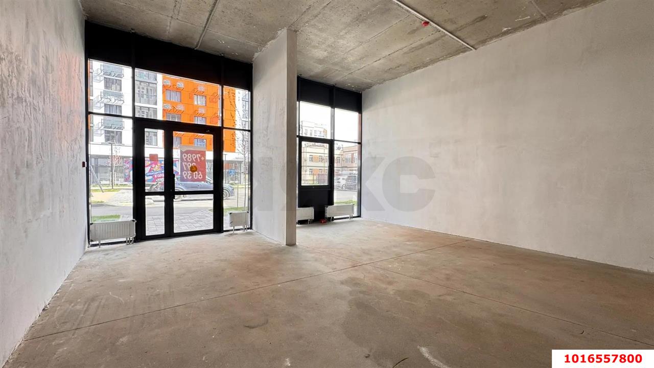 Фото №6: Коммерция 48 м² - Краснодар, Прикубанский внутригородской округ, мкр. жилой комплекс Друзья, ул. имени Генерала Брусилова, 28к4