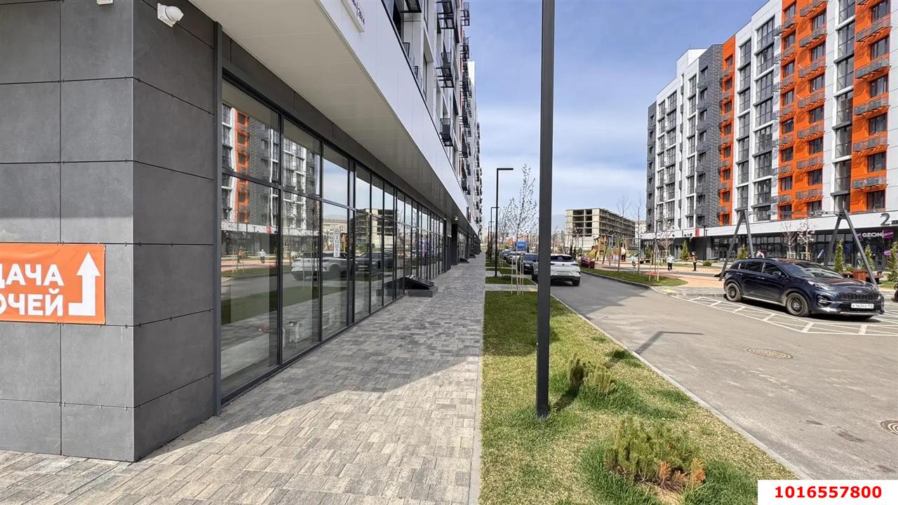 Фото №4: Коммерция 48 м² - Краснодар, Прикубанский внутригородской округ, мкр. жилой комплекс Друзья, ул. имени Генерала Брусилова, 28к4