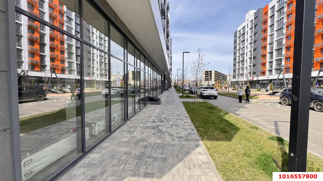 Фото №13: Коммерция 48 м² - Краснодар, Прикубанский внутригородской округ, мкр. жилой комплекс Друзья, ул. имени Генерала Брусилова, 28к4