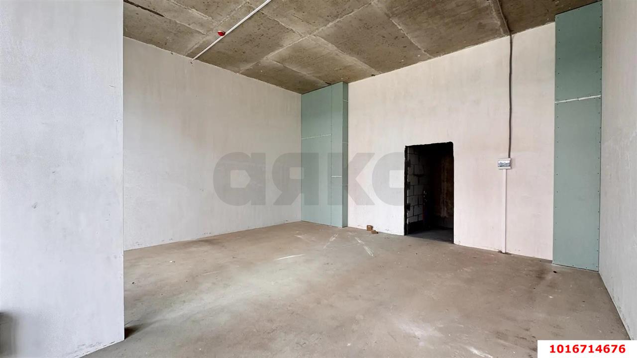 Фото №4: Торговое помещение 45 м² - Краснодар, Прикубанский внутригородской округ, мкр. жилой комплекс Друзья, ул. имени Генерала Брусилова, 28к3