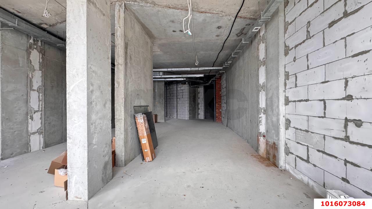 Фото №6: Торговое помещение 139 м² - Краснодар, мкр. Западный внутригородской округ, ул. Шоссе Нефтяников, 18