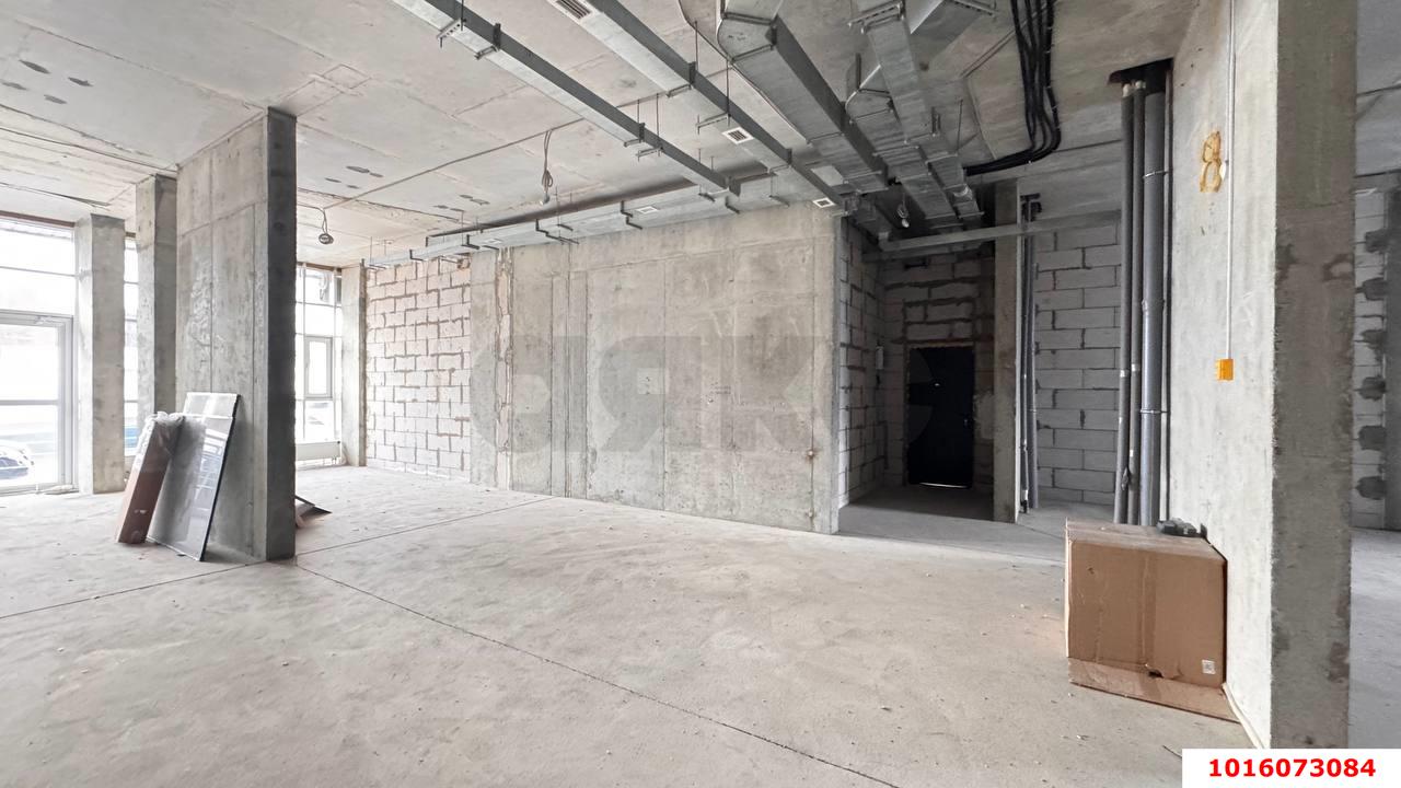 Фото №7: Торговое помещение 139 м² - Краснодар, мкр. Западный внутригородской округ, ул. Шоссе Нефтяников, 18