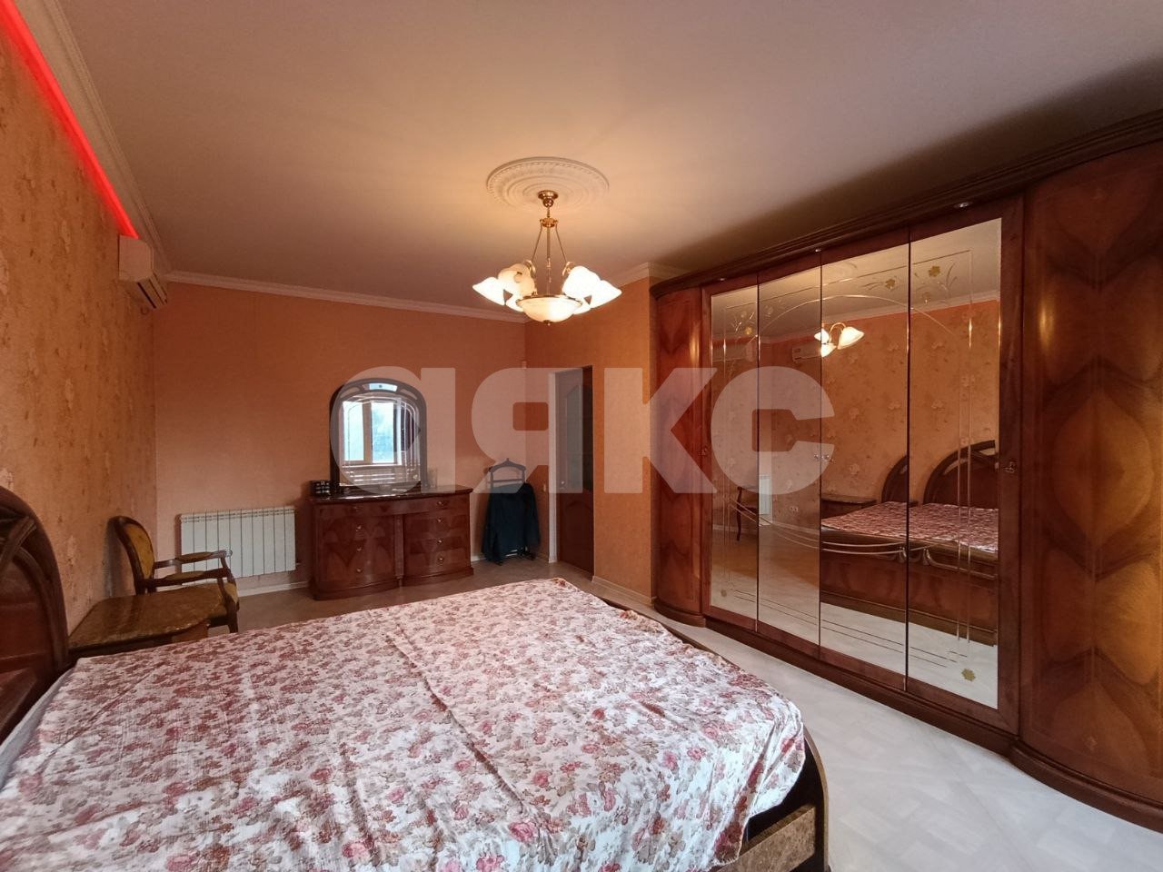 Фото №11: Коттедж 356 м² + 14.75 сот. - Мариуполь, Южный, р. Приморский, ул. Родниковая, 18