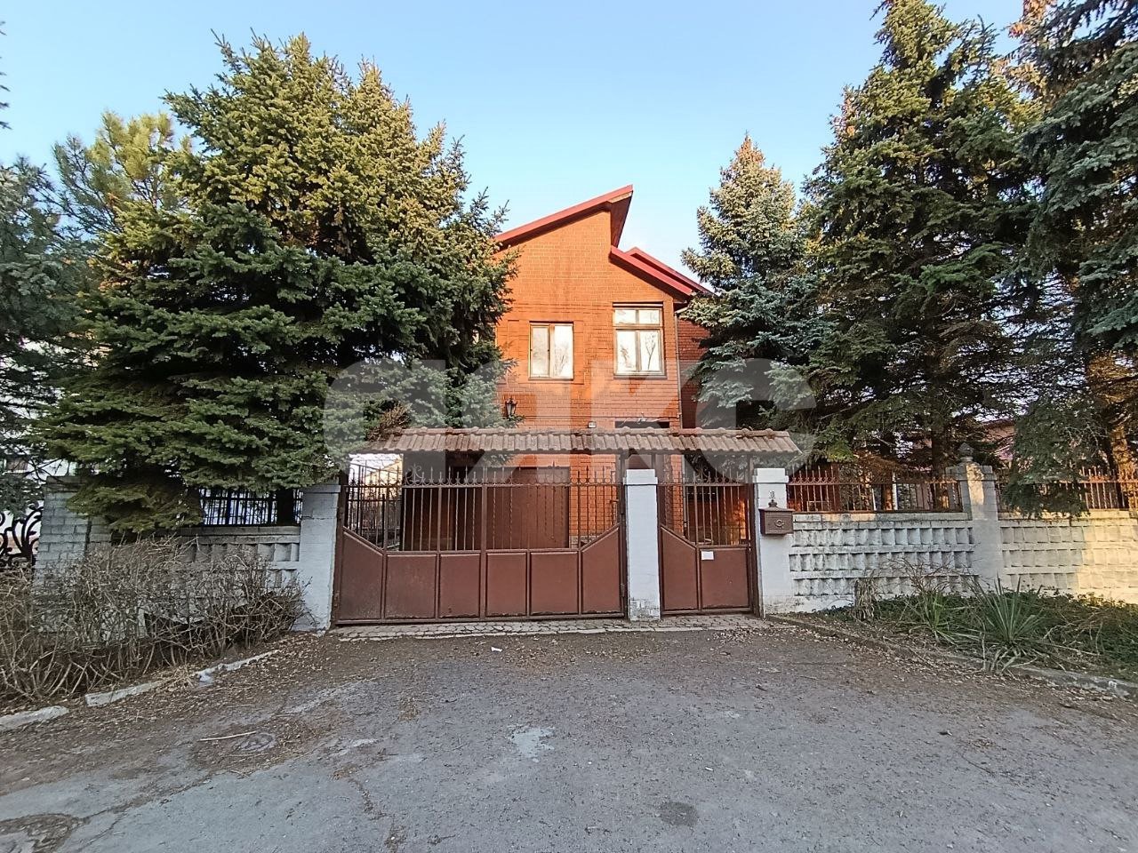 Фото №1: Коттедж 356 м² + 14.75 сот. - Мариуполь, Южный, р. Приморский, ул. Родниковая, 18