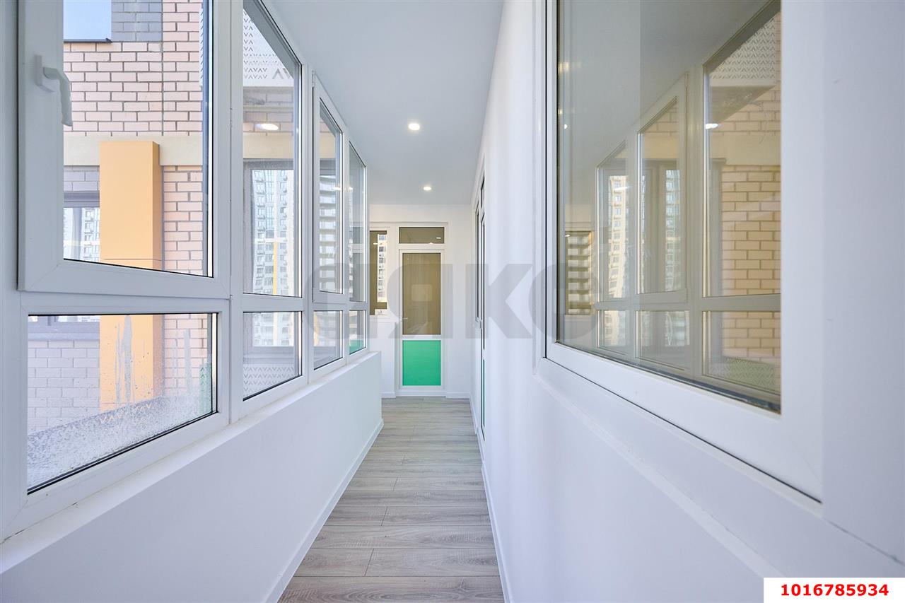 Фото №14: 2-комнатная квартира 63 м² - Краснодар, Карасунский внутригородской округ, Камвольно-суконный Комбинат, мкр. ЖК Урал, ул. Уральская, 87/7