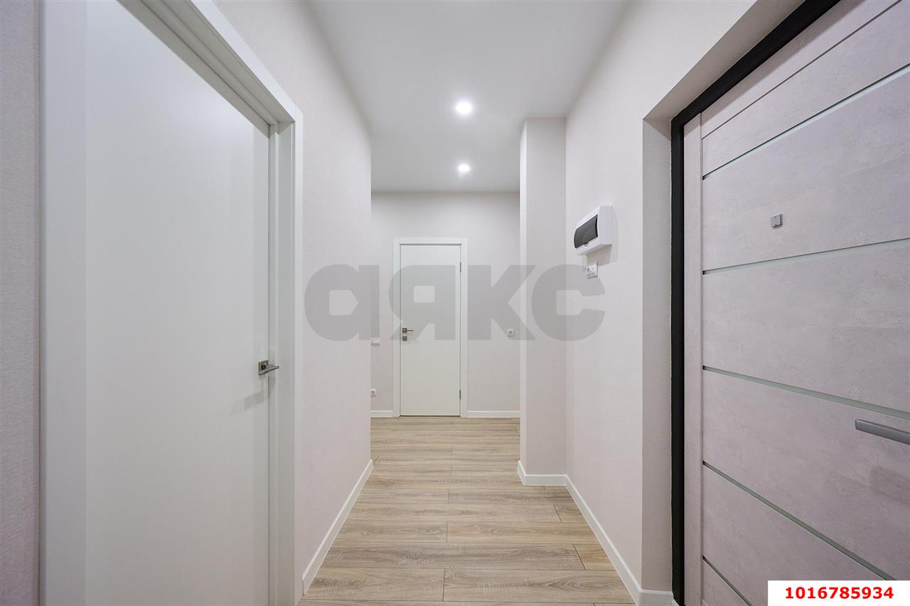 Фото №15: 2-комнатная квартира 63 м² - Краснодар, Карасунский внутригородской округ, Камвольно-суконный Комбинат, мкр. ЖК Урал, ул. Уральская, 87/7