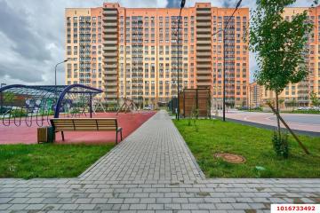Фото №1: 1-комнатная квартира <span class="whitespace-nowrap">34 м²</span>, <span class="whitespace-nowrap">4/16 эт.</span> - Краснодар, мкр. ЖК Смородина, ул. имени Владимира Жириновского, 1к1