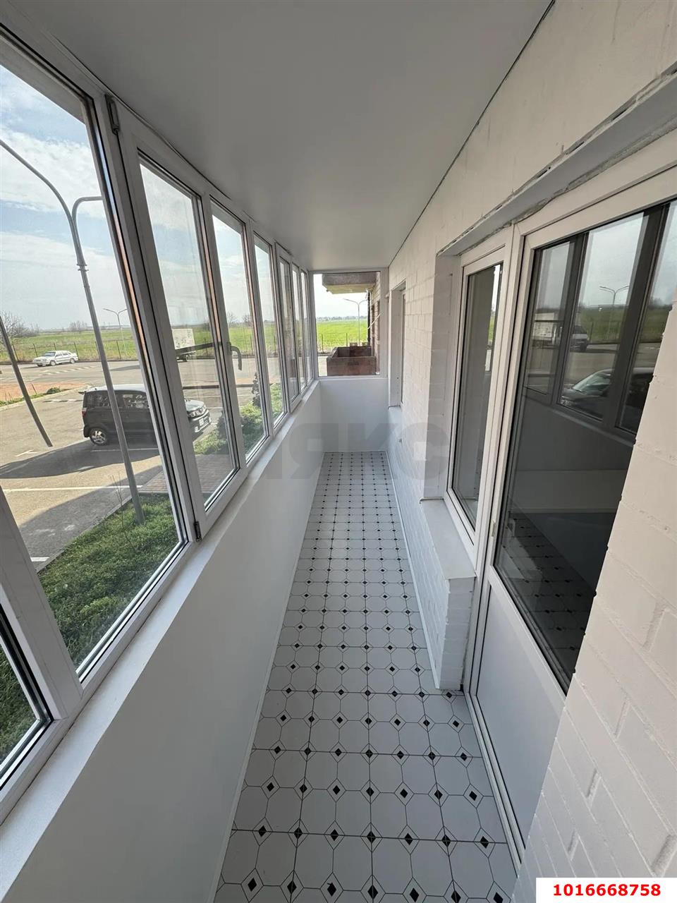 Фото №6: Студия 28 м² - Новая Адыгея, мкр. жилой комплекс Мега, ул. Бжегокайская, 90/3к2