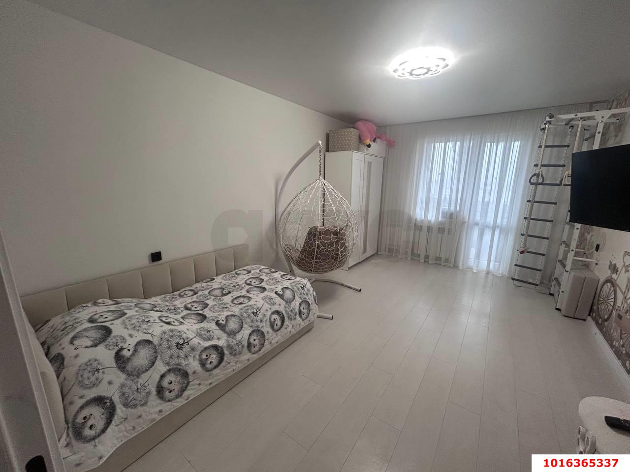 Фото №6: 3-комнатная квартира 71 м² - Краснодар, Западный внутригородской округ, мкр. Юбилейный, ул. Рождественская набережная, 11