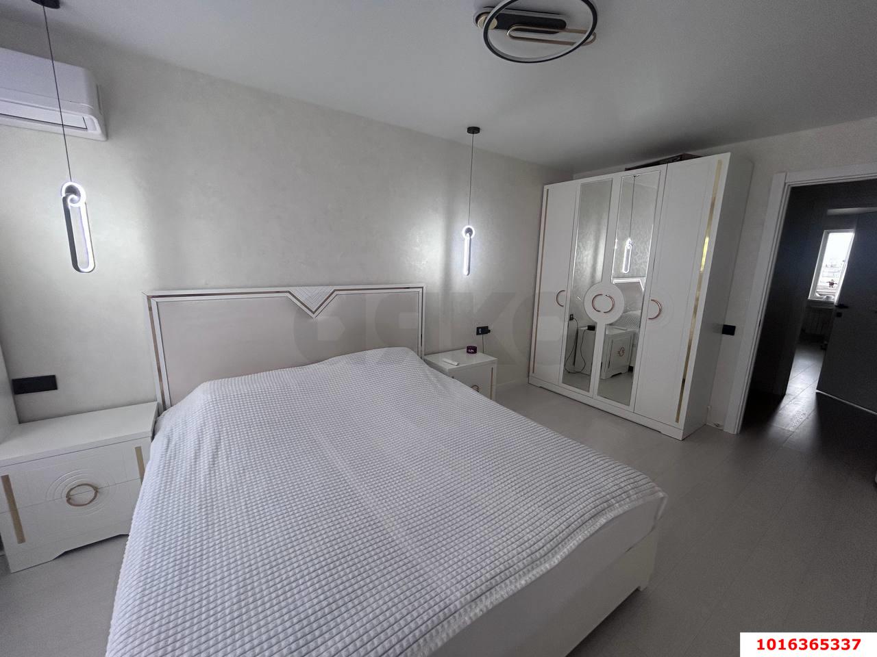 Фото №2: 3-комнатная квартира 71 м² - Краснодар, Западный внутригородской округ, мкр. Юбилейный, ул. Рождественская набережная, 11