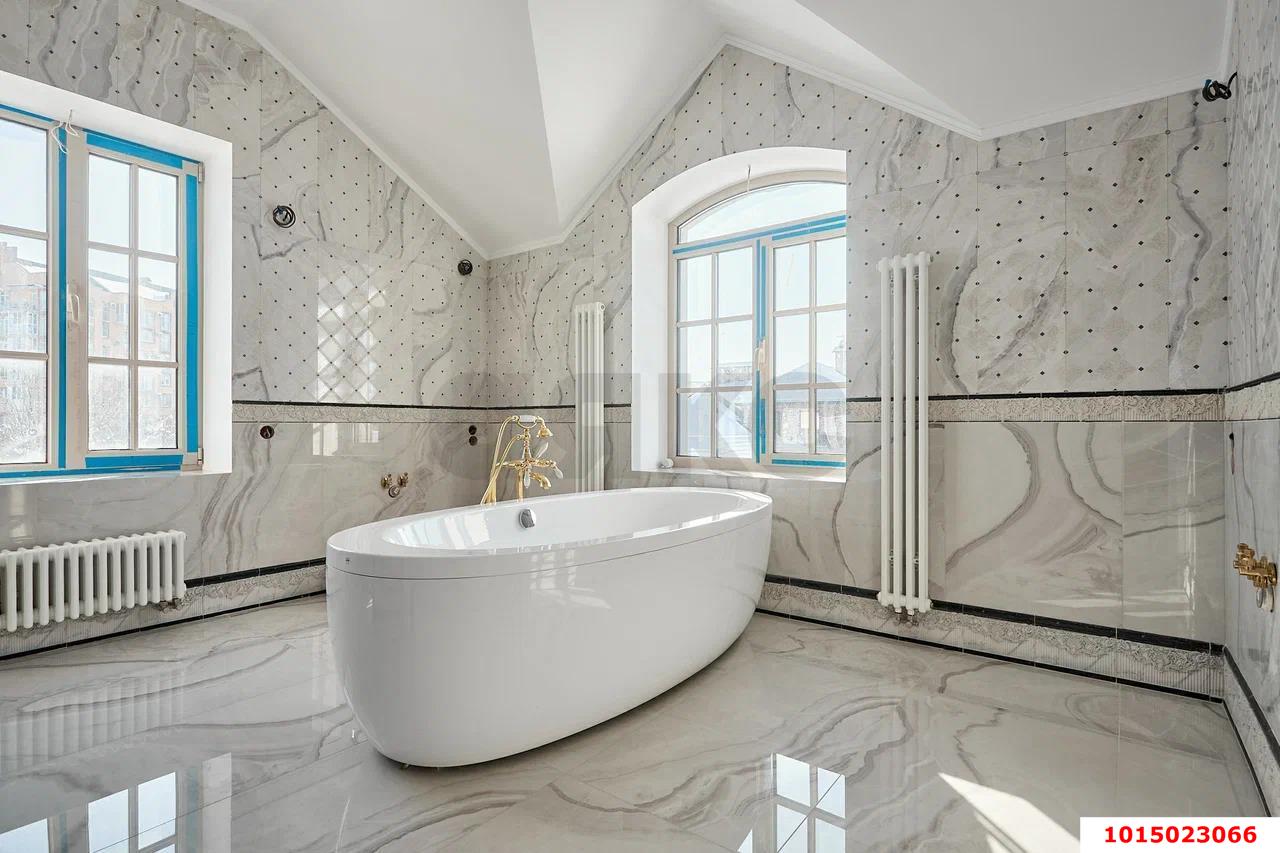 Фото №11: Дом 800 м² + 15.29 сот. - Краснодар, Прикубанский внутригородской округ, мкр. Немецкая Деревня, ул. Берлинская, 18