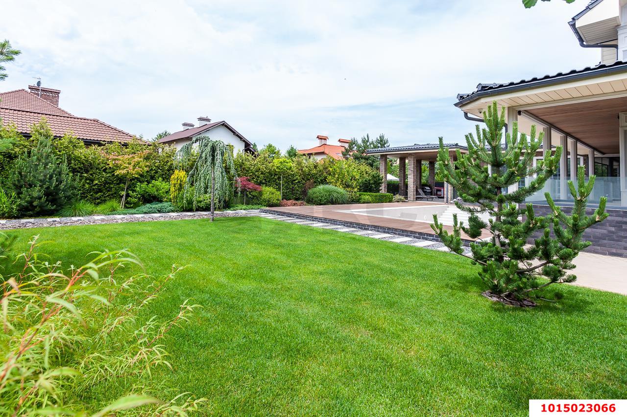 Фото №4: Дом 800 м² + 15.29 сот. - Краснодар, Прикубанский внутригородской округ, мкр. Немецкая Деревня, ул. Берлинская, 18