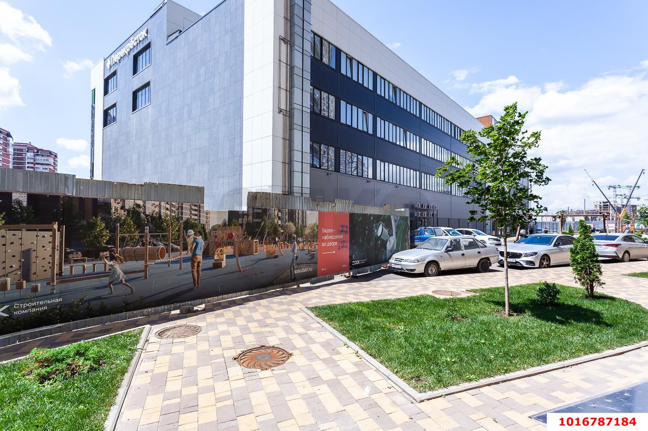 Фото №9: 2-комнатная квартира 51 м² - Краснодар, Прикубанский внутригородской округ, имени Петра Метальникова, Завод Радиоизмерительных Приборов, мкр. жилой комплекс Лучший, ул. Петра Метальникова, 36