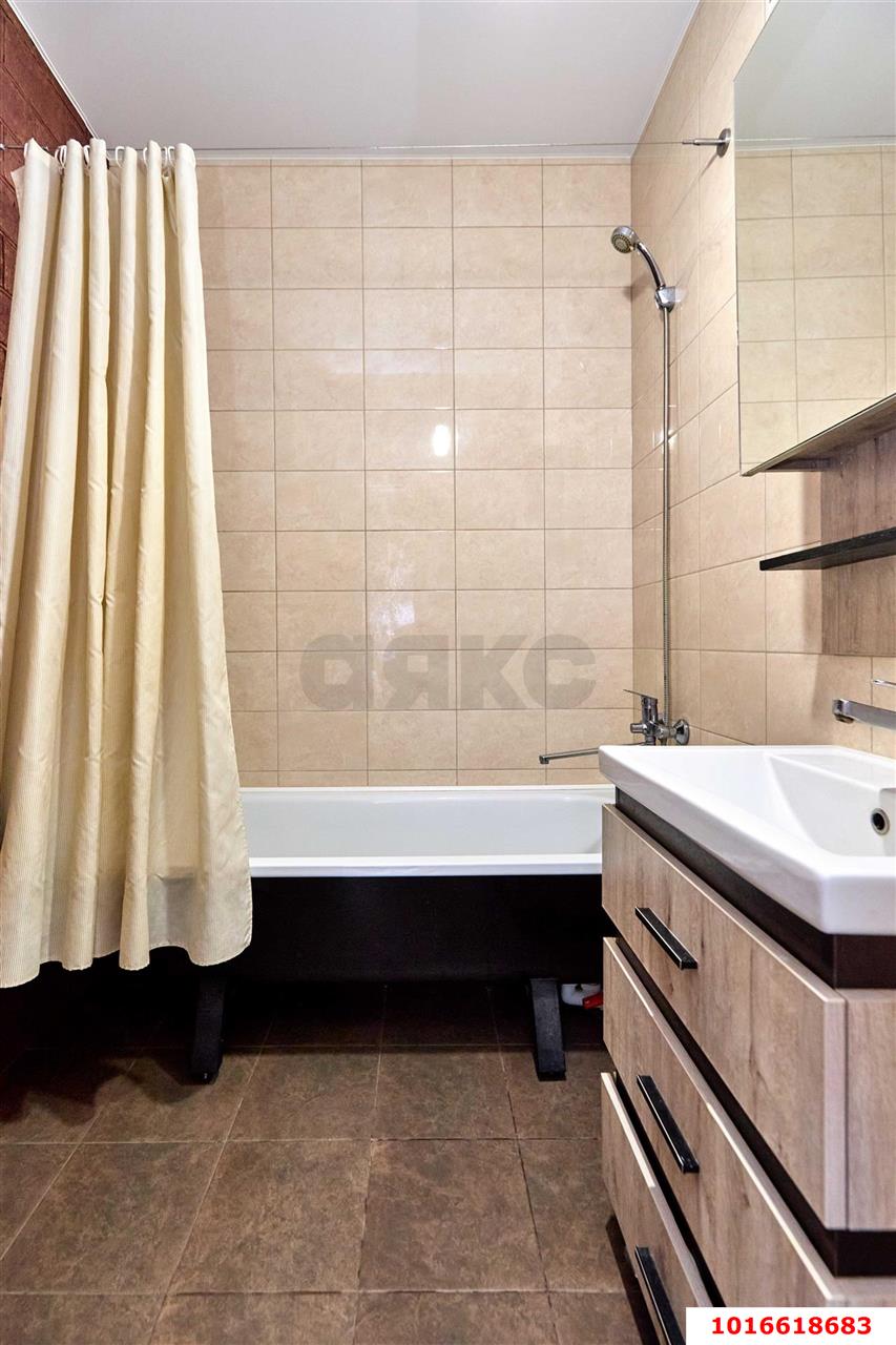 Фото №12: 2-комнатная квартира 60 м² - Краснодар, 4-й квартал, Прикубанский внутригородской округ, мкр. Губернский, ул. имени Героя Николая Шевелёва, 5