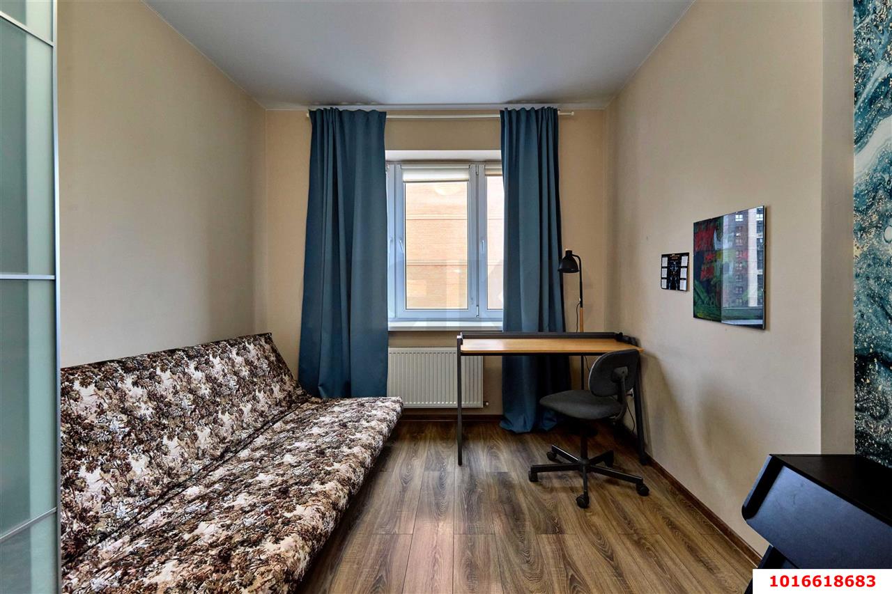 Фото №4: 2-комнатная квартира 60 м² - Краснодар, 4-й квартал, Прикубанский внутригородской округ, мкр. Губернский, ул. имени Героя Николая Шевелёва, 5