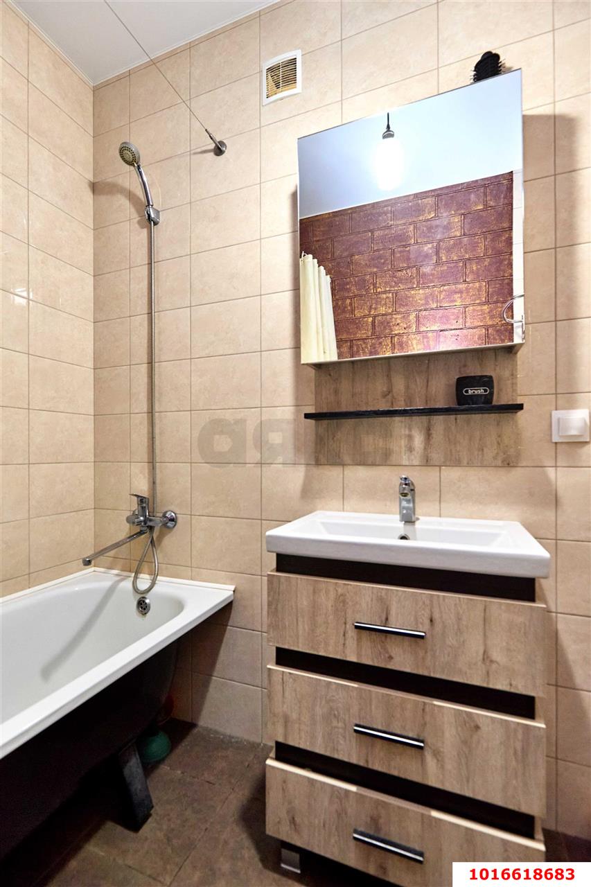 Фото №11: 2-комнатная квартира 60 м² - Краснодар, 4-й квартал, Прикубанский внутригородской округ, мкр. Губернский, ул. имени Героя Николая Шевелёва, 5