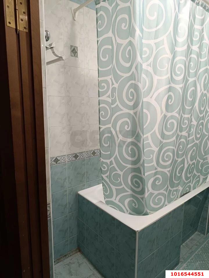 Фото №13: 2-комнатная квартира 64 м² - Краснодар, Западный внутригородской округ, мкр. Юбилейный, ул. Думенко, 33