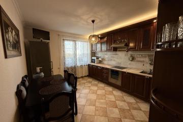 Фото №1: 2-комнатная квартира 64 м² - Краснодар, мкр. Юбилейный, ул. Думенко, 33