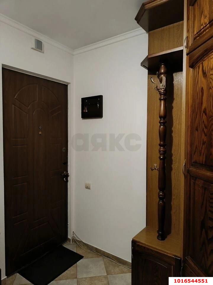 Фото №7: 2-комнатная квартира 64 м² - Краснодар, Западный внутригородской округ, мкр. Юбилейный, ул. Думенко, 33